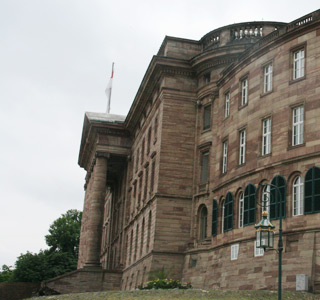 Schloss Wilhelsmhhe mit Weiensteinflgel